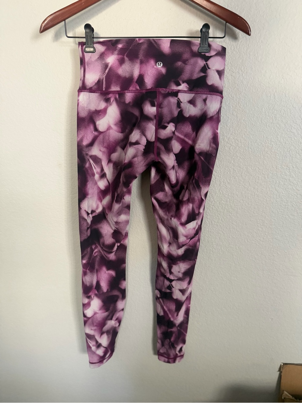 Lululemon Wunder Under High Rise Pants in Blush Blossom Alpine Purple Size 6